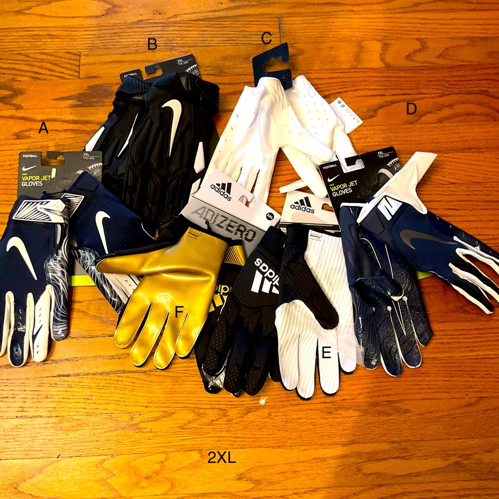 Football Gloves Asst Nike & Adidas 2XL